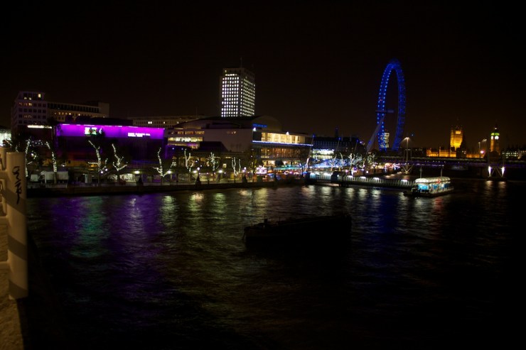 Ignore the bit of the bridge I accidentally caught on the left side of the image. I meant to put that there, because, er, art. Or something.