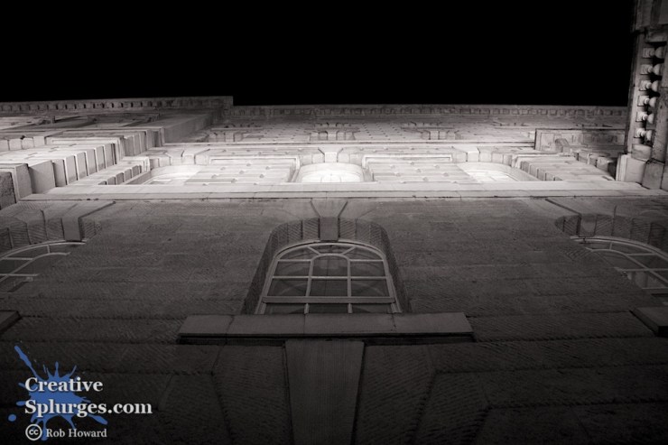 1/80sec, f/3.5, ISO 3200, exposure bias -0.67, 18mm