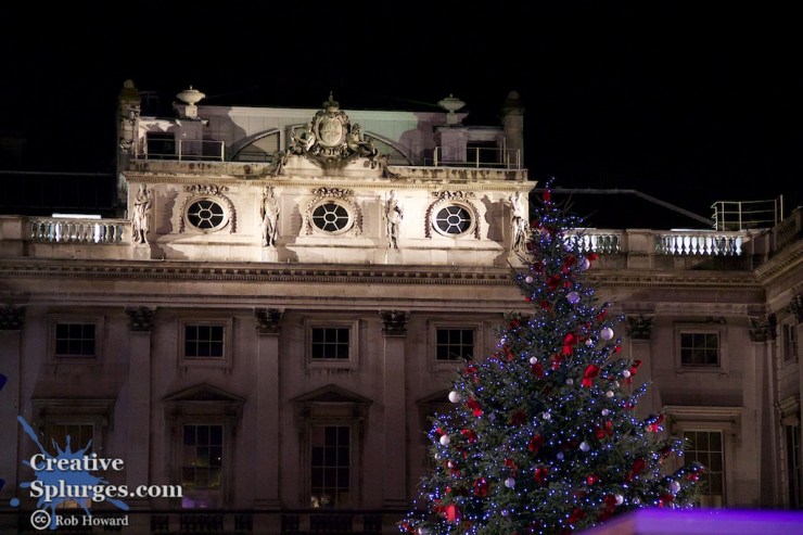 1/50sec, f/5.6, ISO 4000, exposure bias -0.67, 75mm