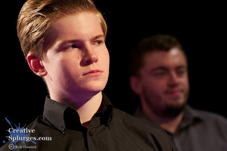 1/320sec, f/4.5, ISO 2500, exposure bias -0.67, 115mm