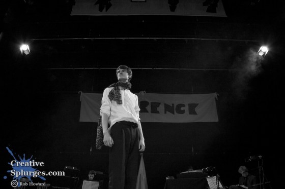 Ah, lights. This must be a theatre shot.