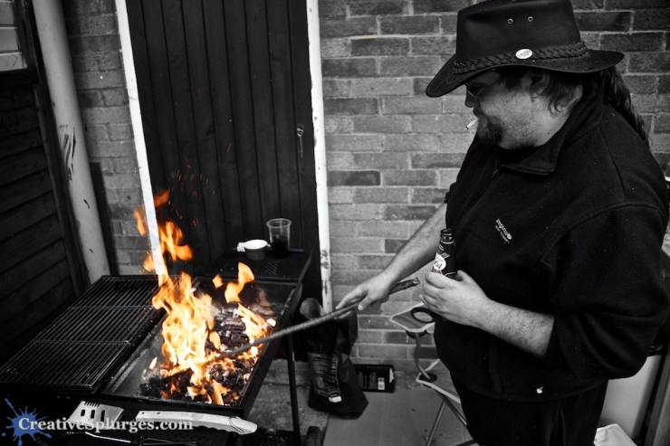 1/125sec, f/3.5, ISO 800, exposure bias -0.33, 18mm