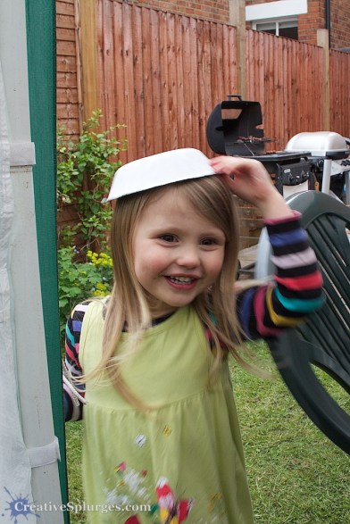 1/25sec, f/9, ISO 500, exposure bias +0.33, 18mm