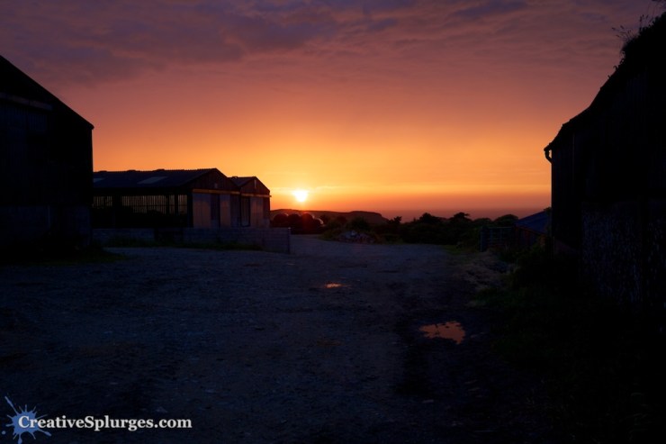 1/10sec, f/13, ISO 100, 20mm