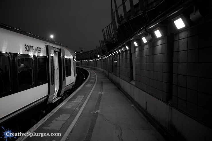 1/20sec, f/4, exposure bias -2.0, ISO 160, 24mm