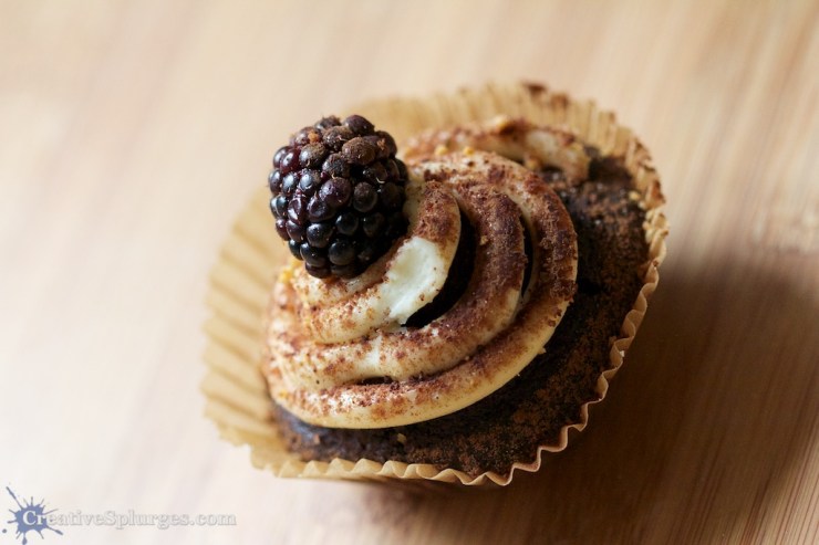 1/160sec, f/2.8, ISO 2000, 100mm