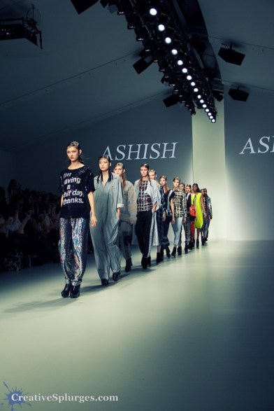 1/400sec, f/4.5, ISO 800, 18mm