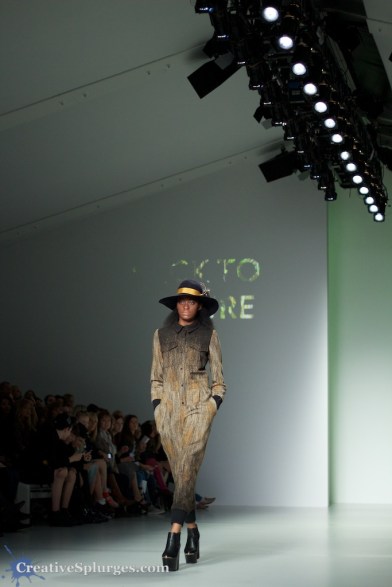 1/1600sec, f/1.8, ISO 800, 50mm