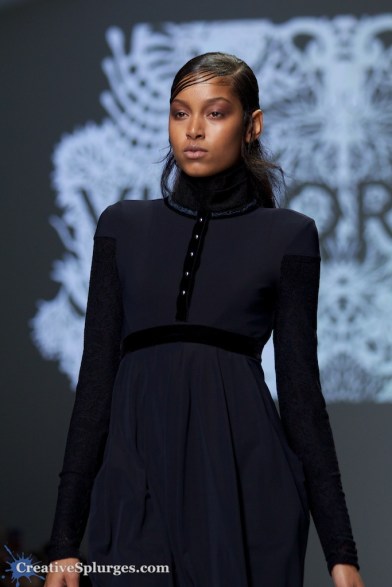 1/400sec, f/5, ISO 800, 140mm