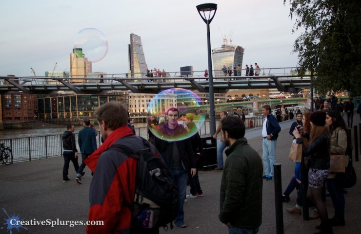 1/200sec, f/4, ISO 1600, 25mm