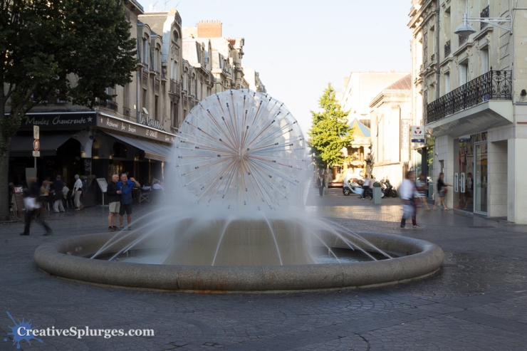 A modern fountain in Reims, France