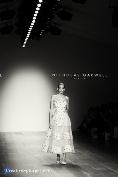 1/400sec, f/4, ISO 800, 80mm