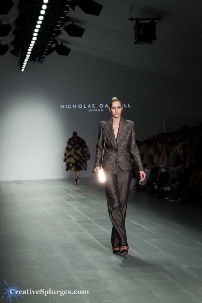 1/400sec, f/4, ISO 800, 47mm