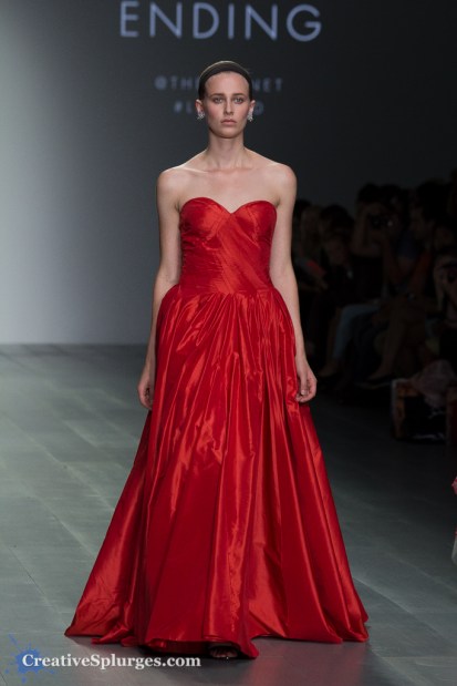 1/400sec, f/5.6, ISO 800, 130mm