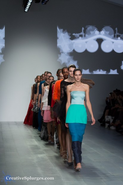 1/400sec, f/5.6, ISO 800, 90mm