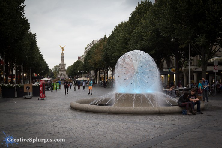 1/100sec, f/4, ISO 640, 28mm