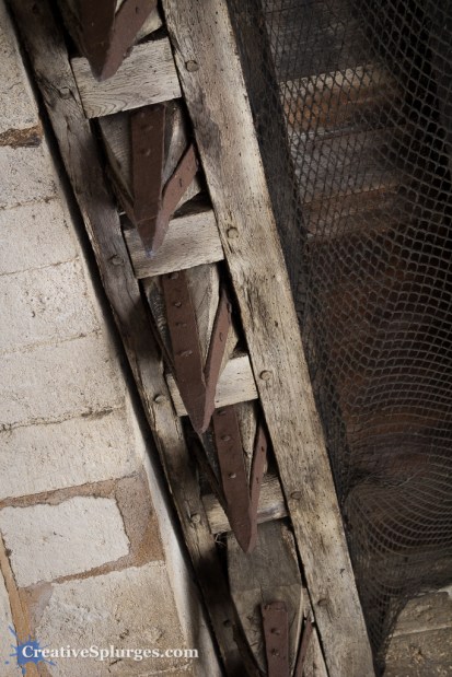 1/60sec, f/4, ISO 500, 45mm