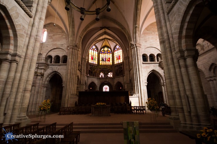 1/25sec, f/4, ISO 1000, 10mm