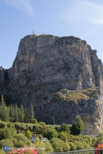 1/320sec, f/4, ISO 100, 24mm