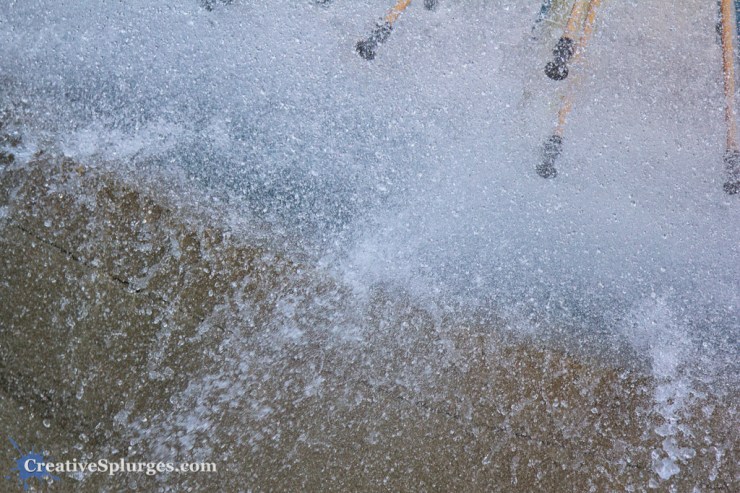 1/2000sec, f/4, ISO 800, 73mm