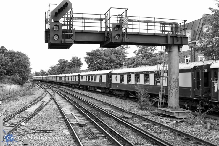 1/320sec, f/4, ISO 100, 24mm