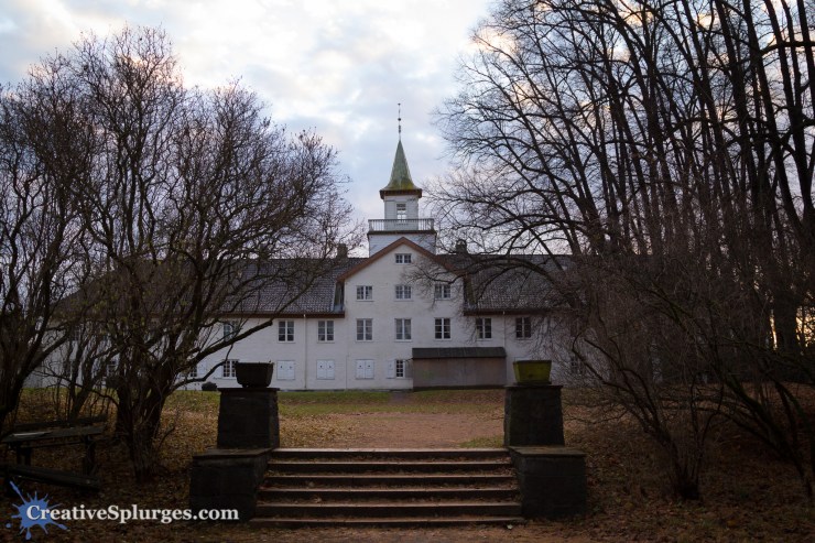 1/100, f/4, ISO 200, 24mm